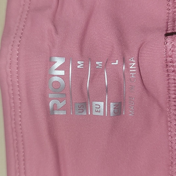 NWT Pink Active Reflective Leggings - Picture 11 of 16